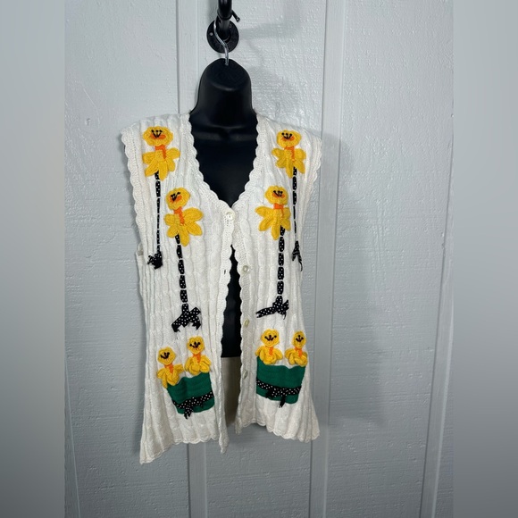 Bechamel Sweaters - Bechamel Vintage 1980s Sleeveless Sweater Sunflower Vest Size Large EUC